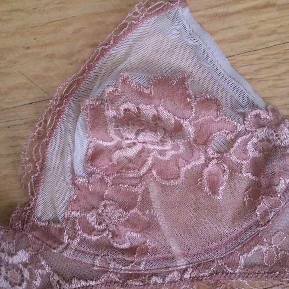 (nwt) La Perla Wireless Privilege Lace Bra - Picture 5 of 8